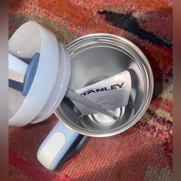 Stanley - Picture 4 of 5